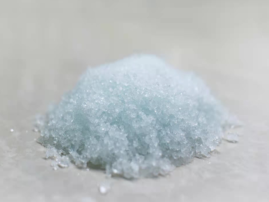 Sodium silicate powder